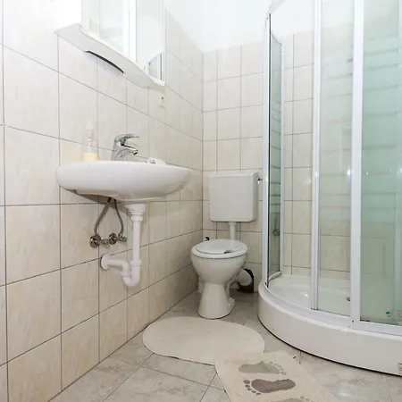 Petra * Τρογκίρ